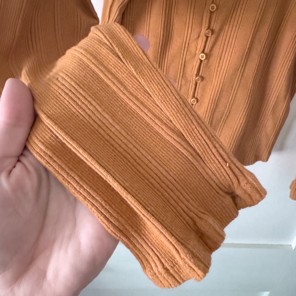 Anthropologie Beatrice Ribbed V-Neck Top - Picture 9 of 10